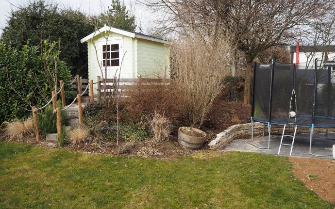 Mein Rasen und ich - Schwank in mehreren Akten • Ich seh grün